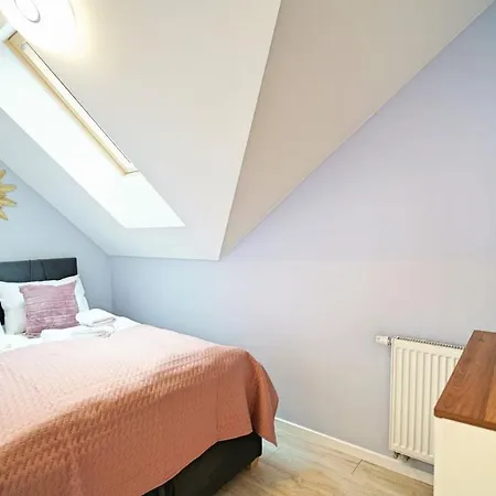 Everysky - Nad Lomnica 14a-b Apartament *